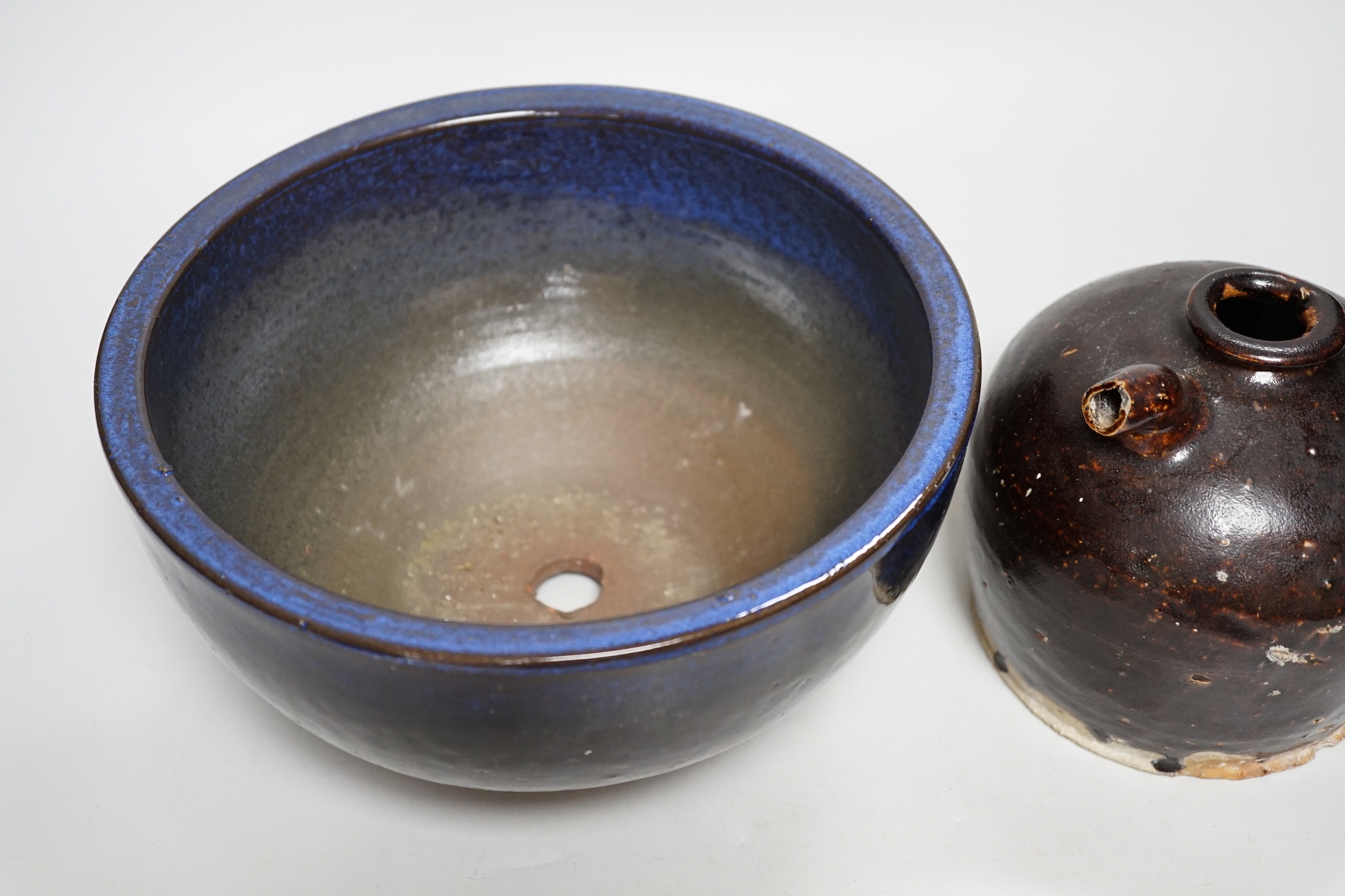 A Chinese jun-type planter and a Japanese pottery vessel, plant jar 24cm diameter